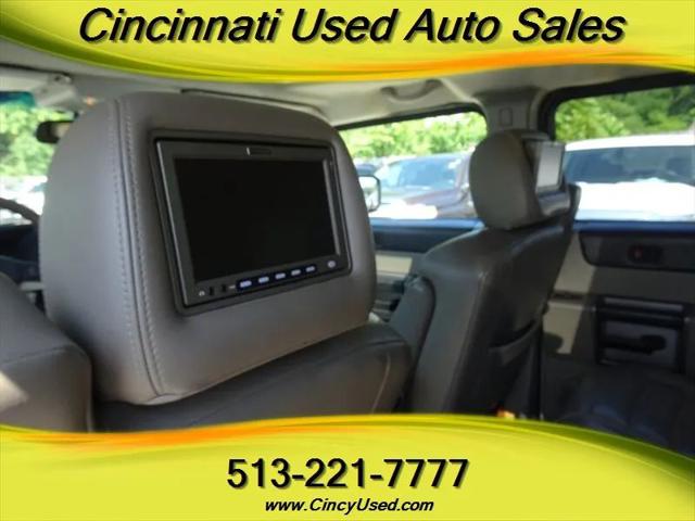 2004 HUMMER H2 Base