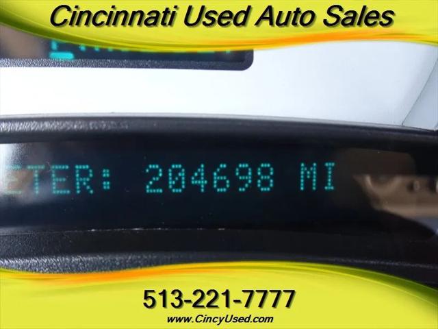 2004 HUMMER H2 Base