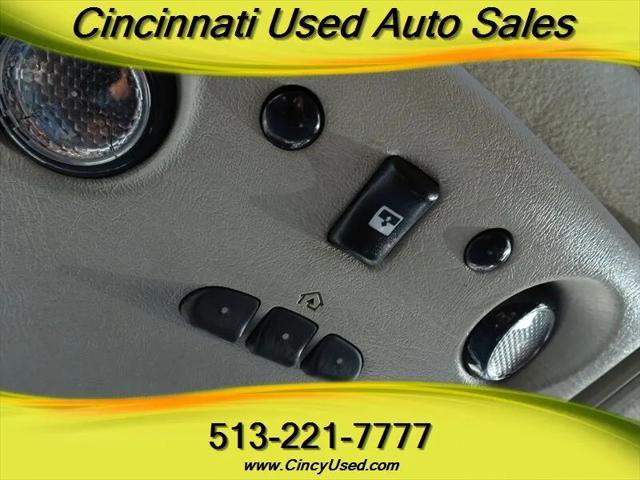 2004 HUMMER H2 Base