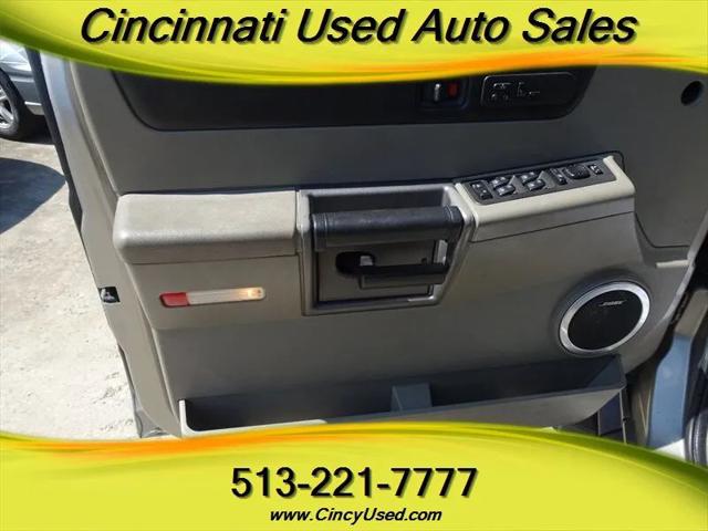 2004 HUMMER H2 Base