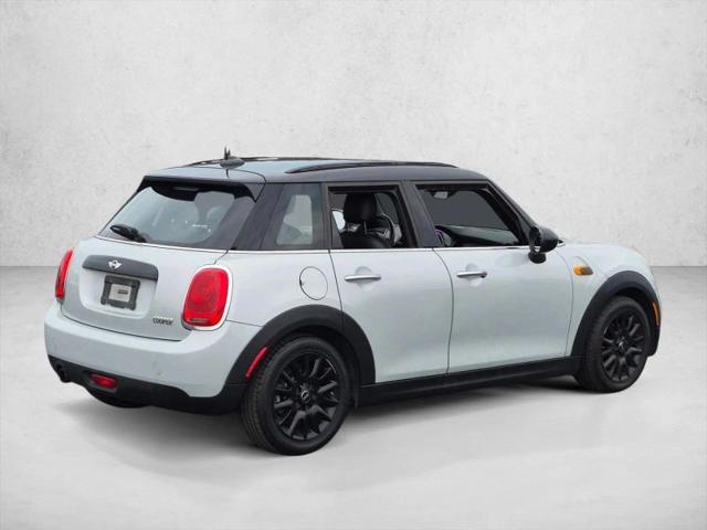 2016 MINI Hardtop Cooper