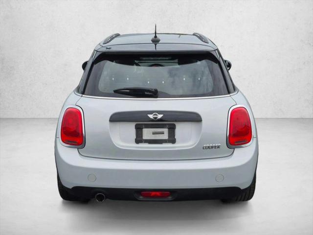 2016 MINI Hardtop Cooper