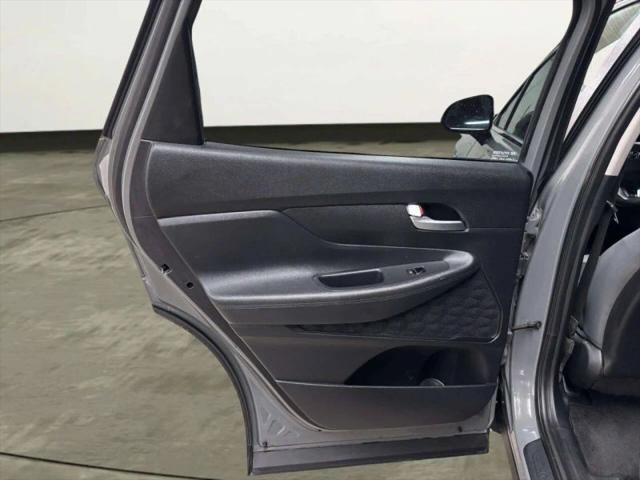 2021 Hyundai Santa Fe SE