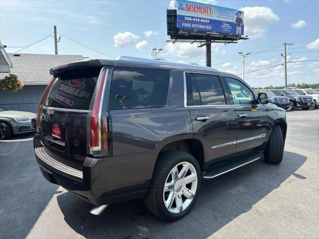 2016 Cadillac Escalade Luxury Collection