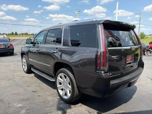 2016 Cadillac Escalade Luxury Collection