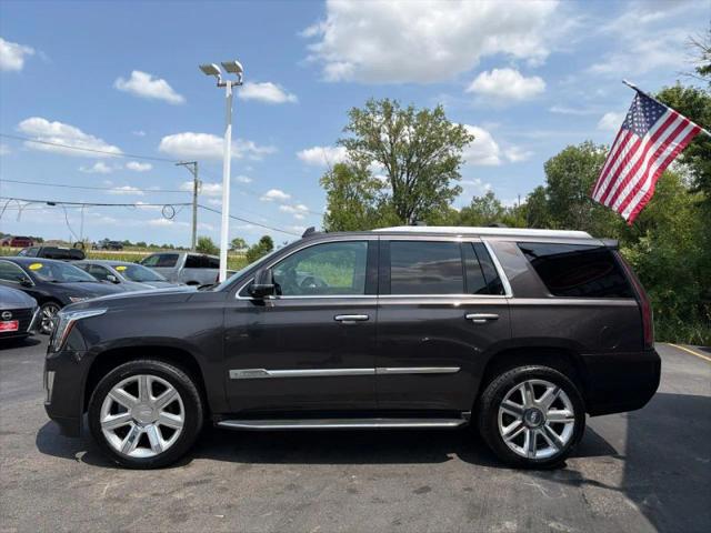 2016 Cadillac Escalade Luxury Collection