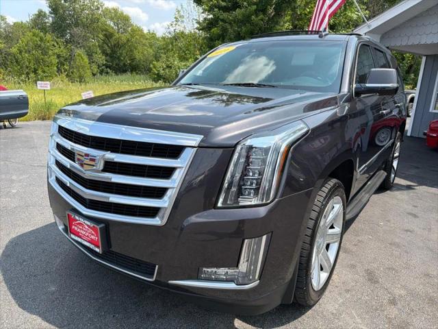 2016 Cadillac Escalade Luxury Collection