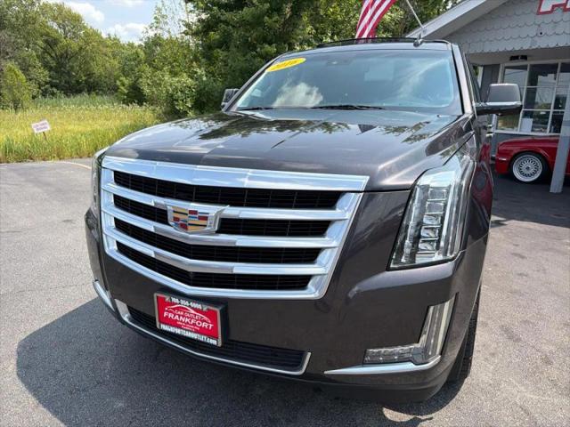 2016 Cadillac Escalade Luxury Collection