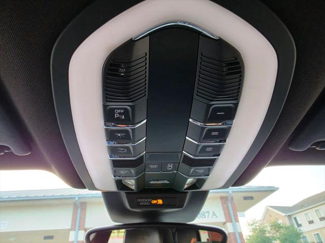 2017 Porsche Macan S