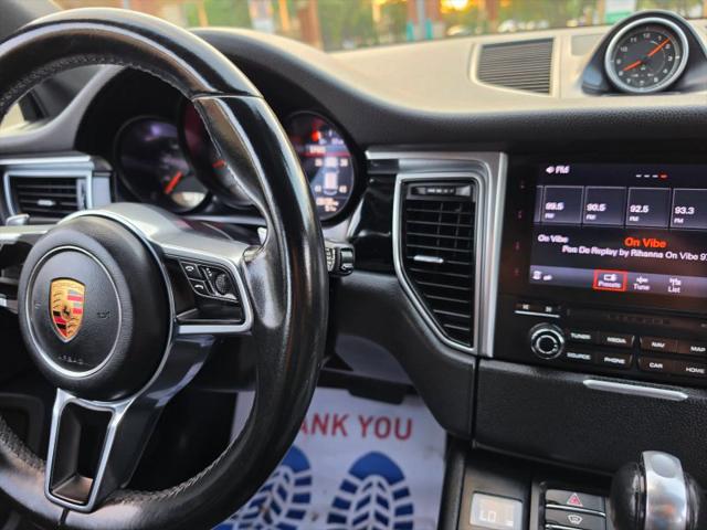 2017 Porsche Macan S