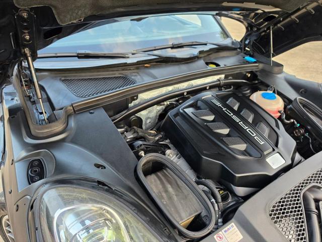 2017 Porsche Macan S