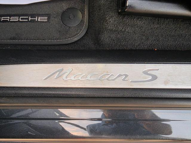 2017 Porsche Macan S