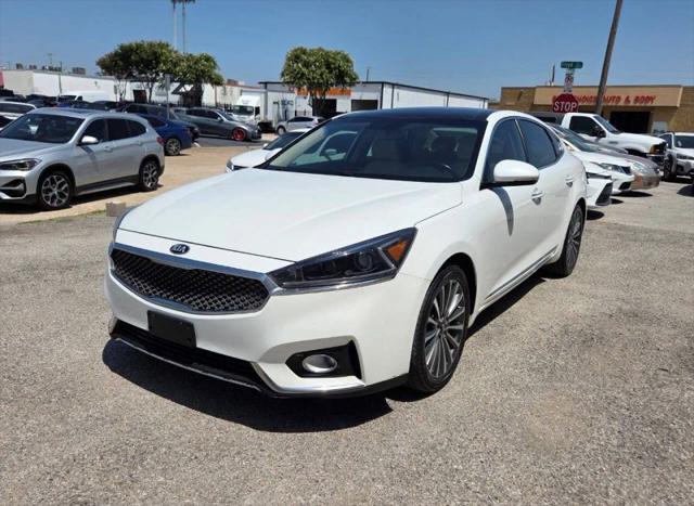 2017 Kia Cadenza Premium for sale in Dallas, TX