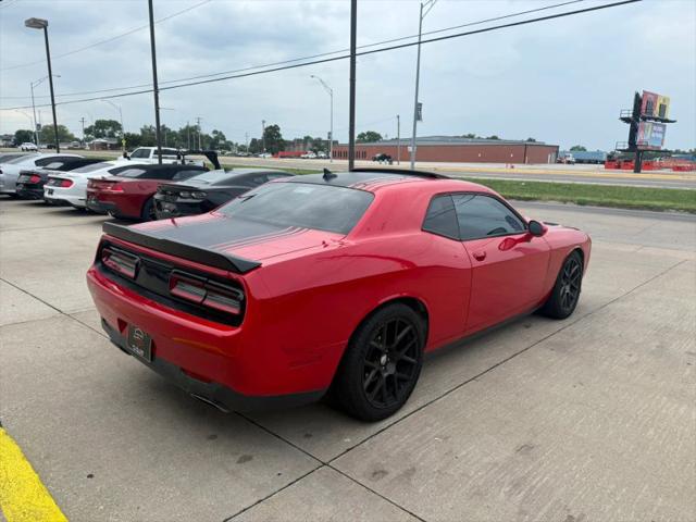 2015 Dodge Challenger R/T Plus Shaker