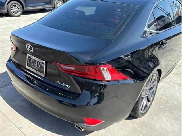 2015 Lexus IS 250 Crafted Line