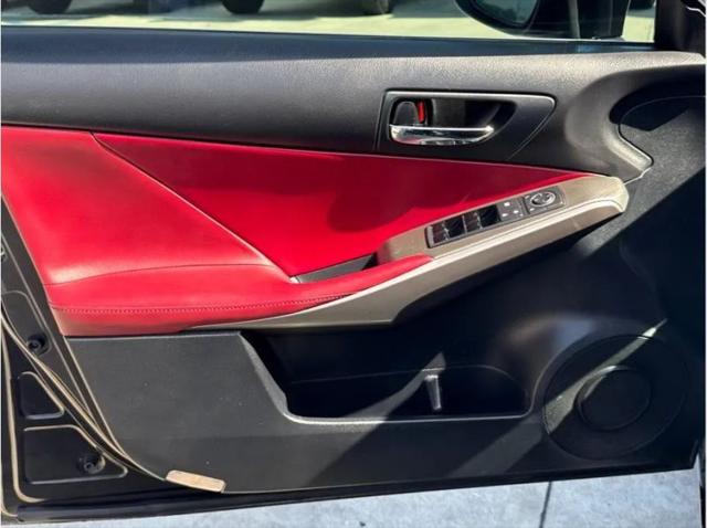 2015 Lexus IS 250 Crafted Line