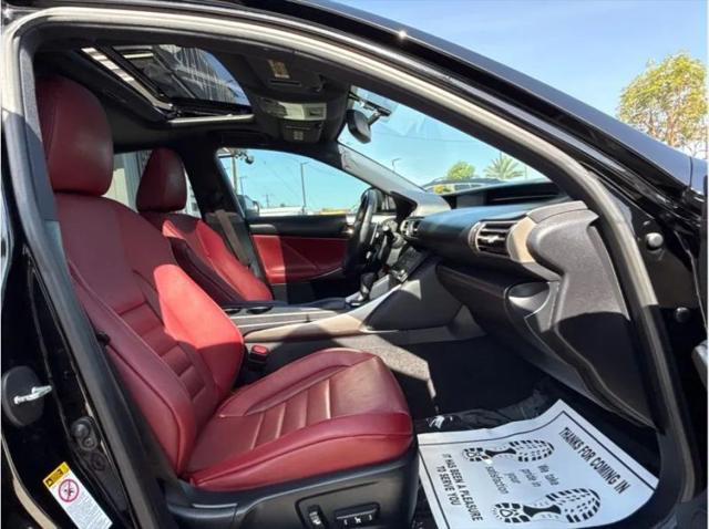 2015 Lexus IS 250 Crafted Line