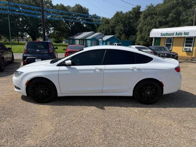 2016 Chrysler 200 S
