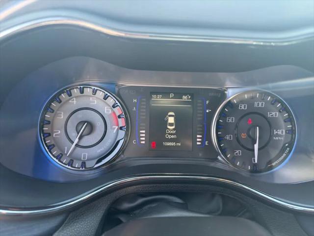 2016 Chrysler 200 S