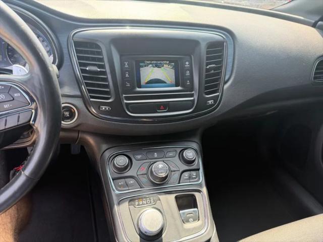 2016 Chrysler 200 S