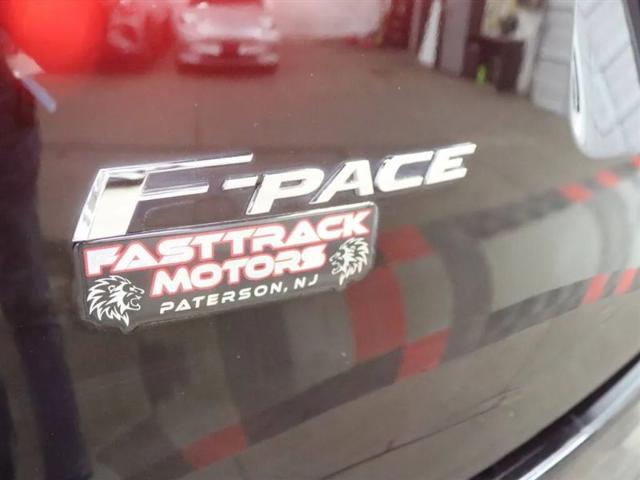 2018 Jaguar F-PACE 25t Prestige