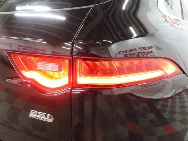 2018 Jaguar F-PACE 25t Prestige