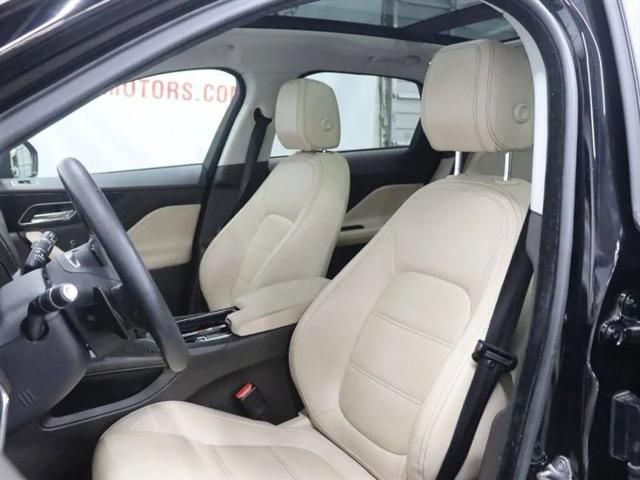 2018 Jaguar F-PACE 25t Prestige