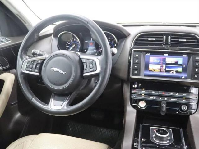 2018 Jaguar F-PACE 25t Prestige