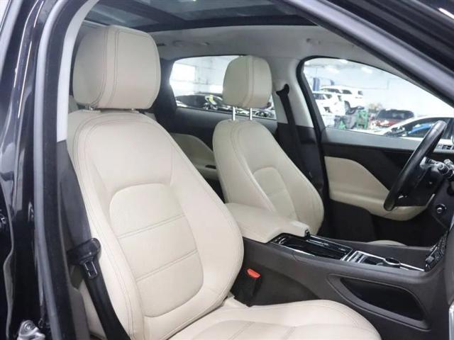 2018 Jaguar F-PACE 25t Prestige