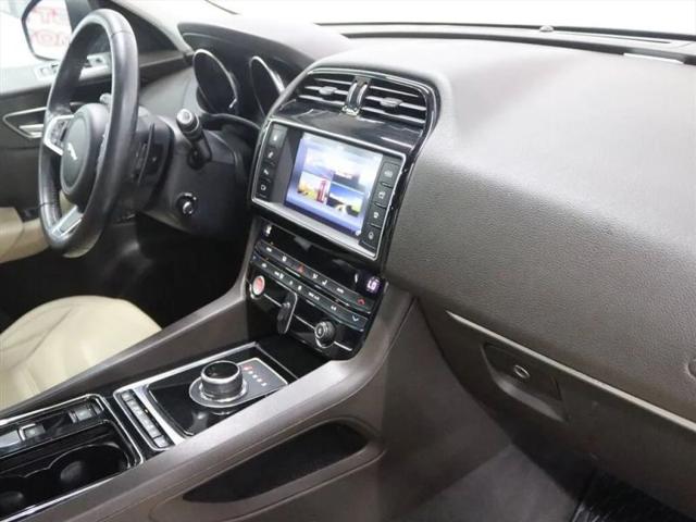 2018 Jaguar F-PACE 25t Prestige