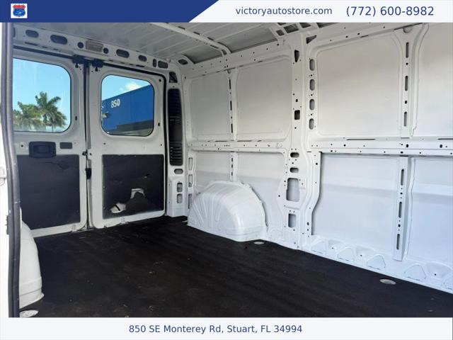 2017 Ram ProMaster Cargo Van Low Roof 136" WB