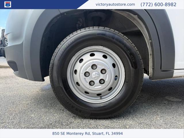 2017 Ram ProMaster Cargo Van Low Roof 136" WB