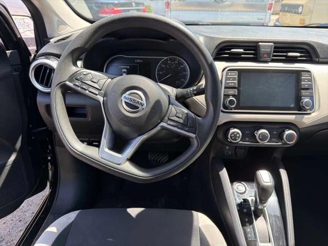 2021 Nissan Versa SV Xtronic CVT