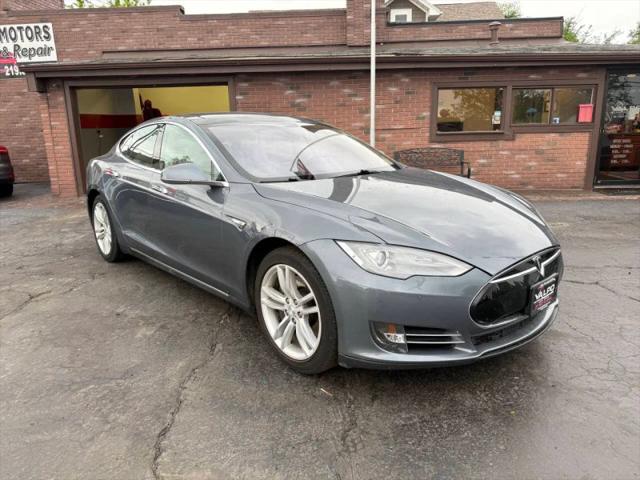 2013 Tesla Model S Base