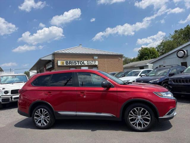 2017 Mitsubishi Outlander ES for sale in Levittown, PA