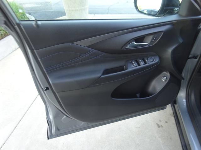 2026 Buick NV Sport Touring FWD