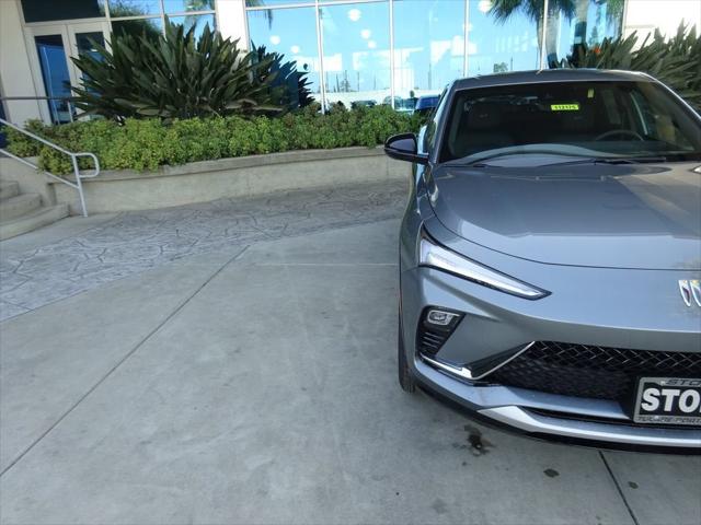 2026 Buick NV Sport Touring FWD