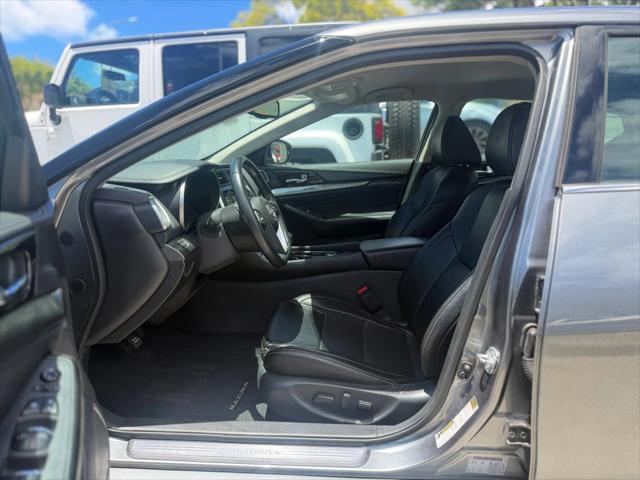 2023 Nissan Maxima SV Xtronic CVT