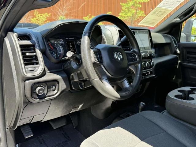2023 RAM 3500 Tradesman Crew Cab 4x4 8 Box