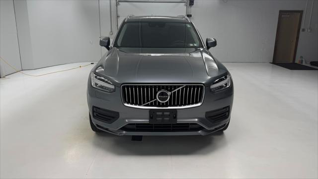 2020 Volvo XC90 T6 Momentum 7 Passenger 2020 Volvo XC90 T6 Momentum 7 Passenger