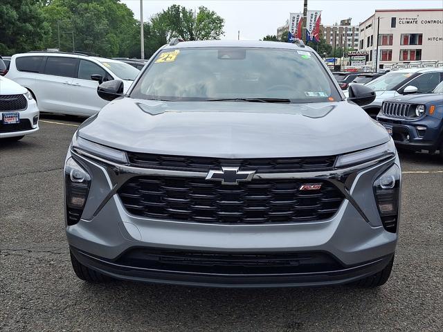 2025 Chevrolet Trax FWD 2RS