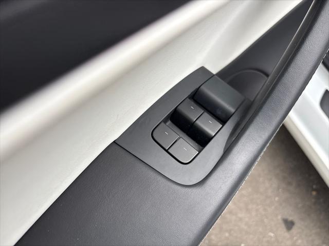 2021 Tesla Model 3 Standard Range Plus Rear-Wheel Drive