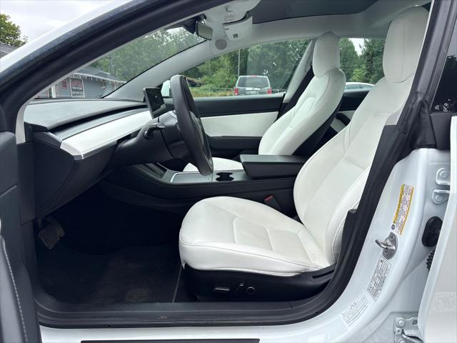 2021 Tesla Model 3 Standard Range Plus Rear-Wheel Drive