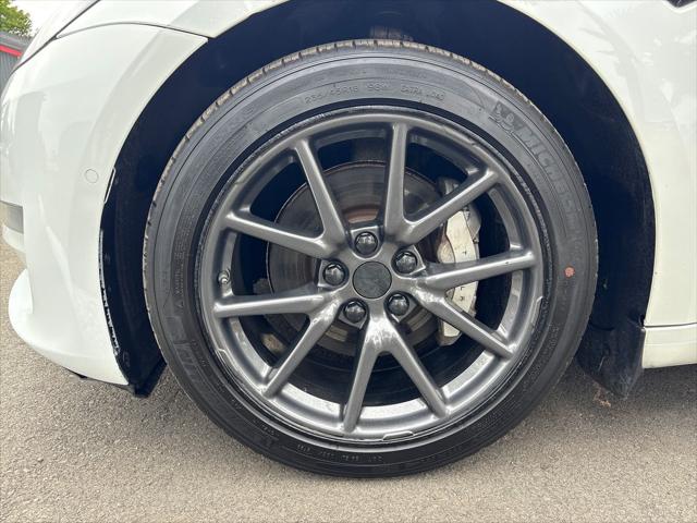 2021 Tesla Model 3 Standard Range Plus Rear-Wheel Drive