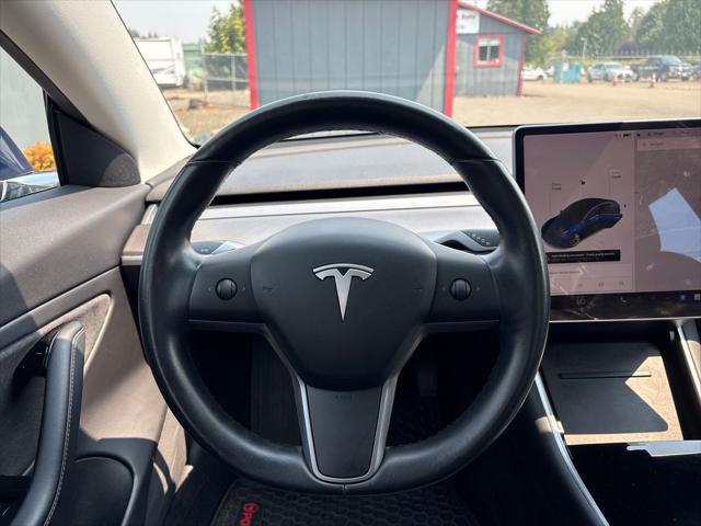 2019 Tesla Model 3 Standard Range
