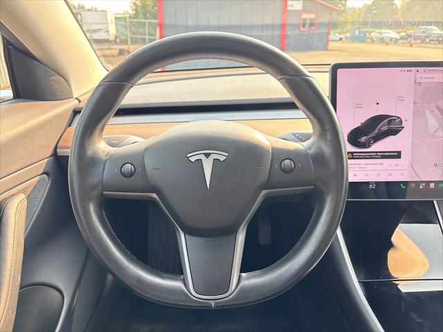 2019 Tesla Model 3 Standard Range Plus