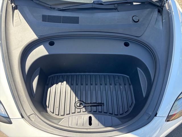 2020 Tesla Model 3 Standard Range Plus Rear-Wheel Drive