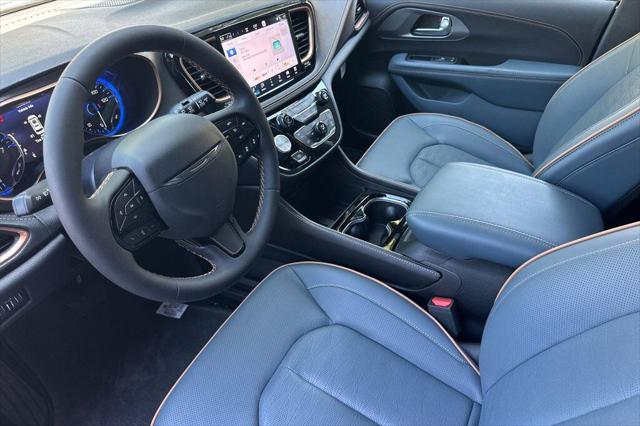 2027 Chrysler Pacifica Pinnacle