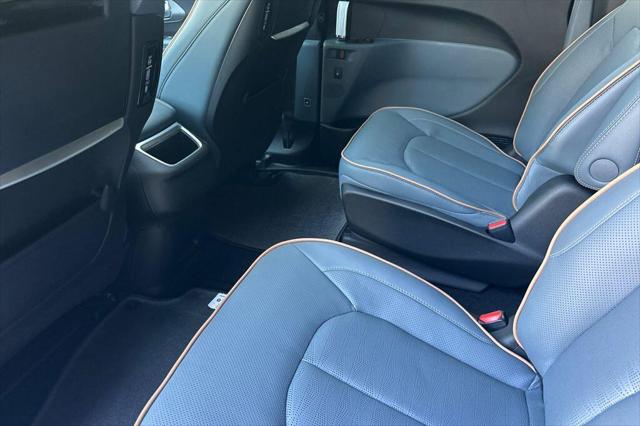 2027 Chrysler Pacifica Pinnacle