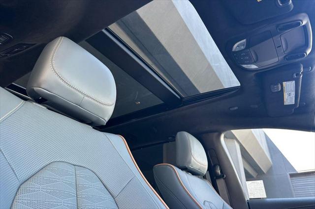 2027 Chrysler Pacifica Pinnacle